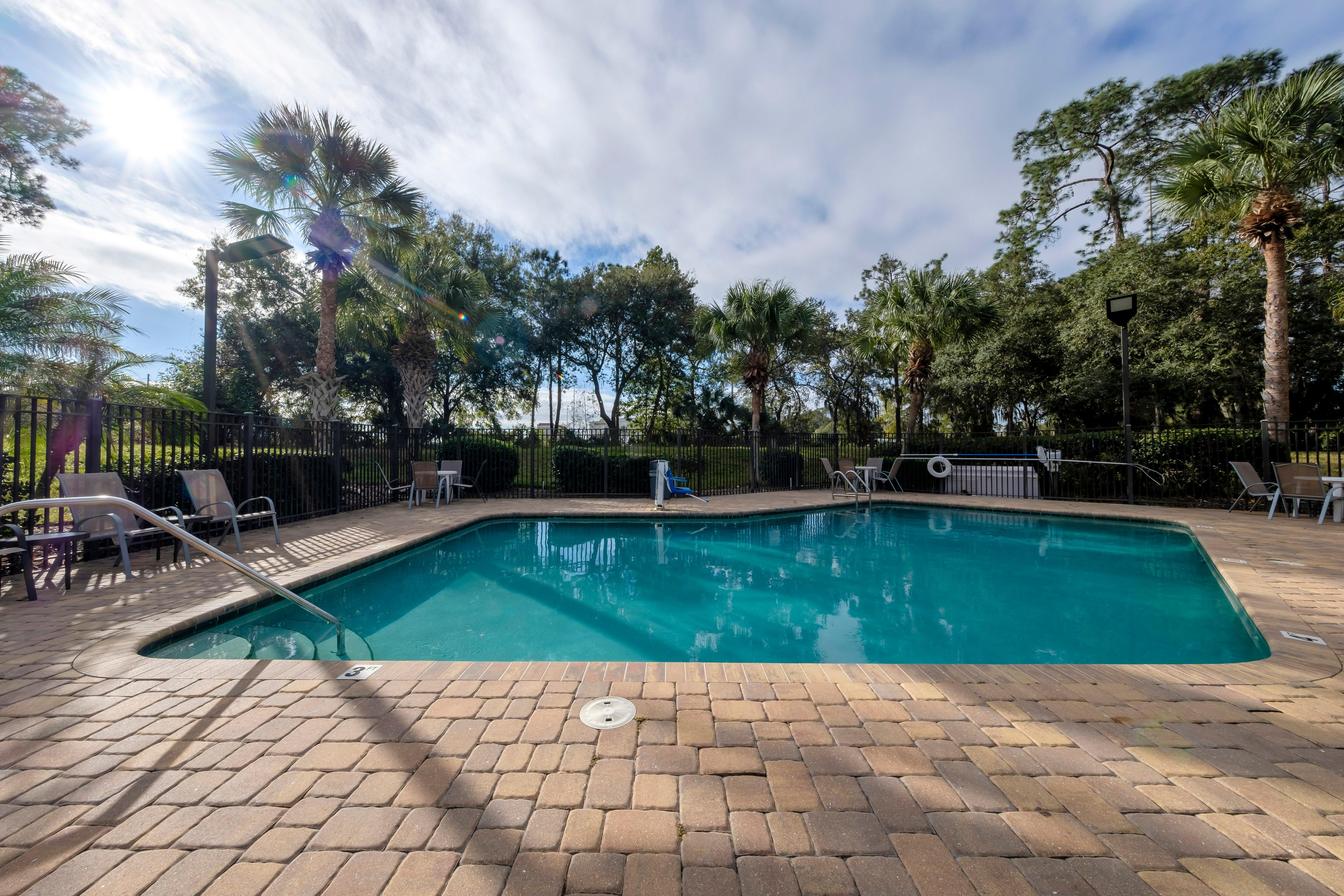 Red Roof Inn Tampa - Brandon מראה חיצוני תמונה
